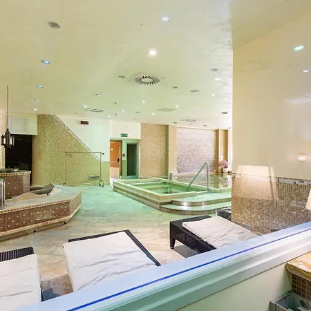 Hotiday Collection - Hotel Fiuggi