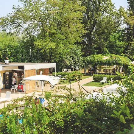 Hotiday Collection - Hotel