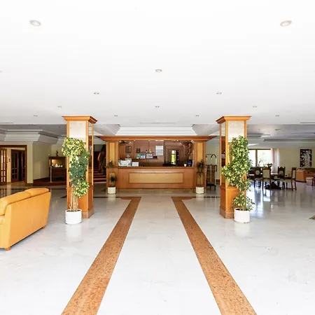 Hotel Hotiday Collection -