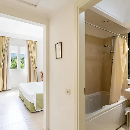 Hotiday Collection -